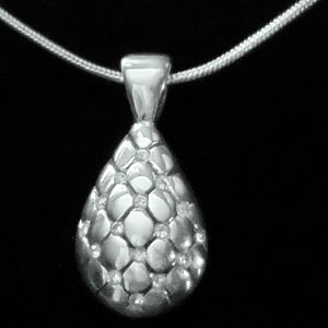 White Sapphire. 925 Sterling Silver Necklace